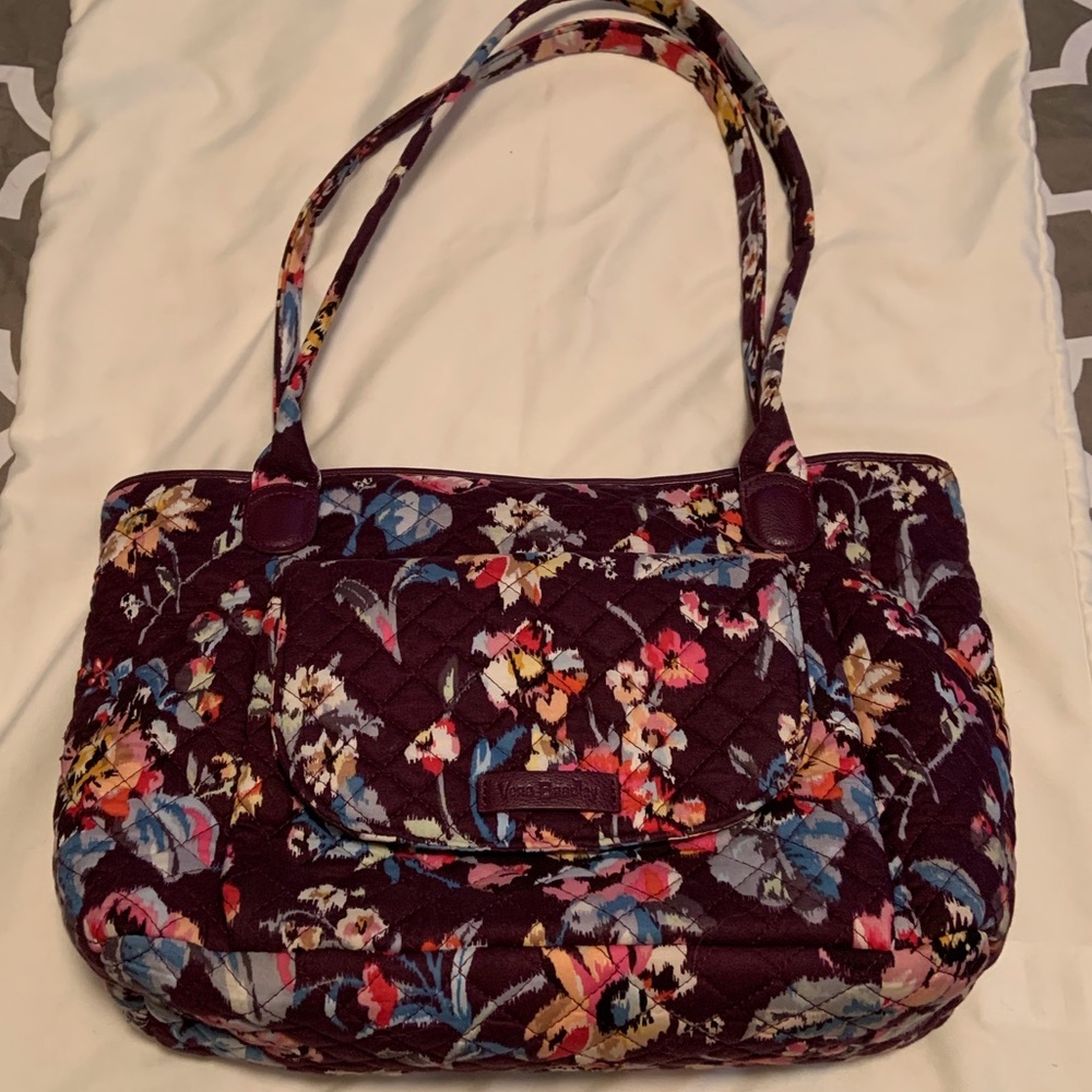 NWT Vera Bradley Carson East West tote in Indiana Rose